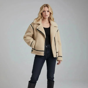 Zari Women´s Faux Fur Jacket Beige - We lovers beauty