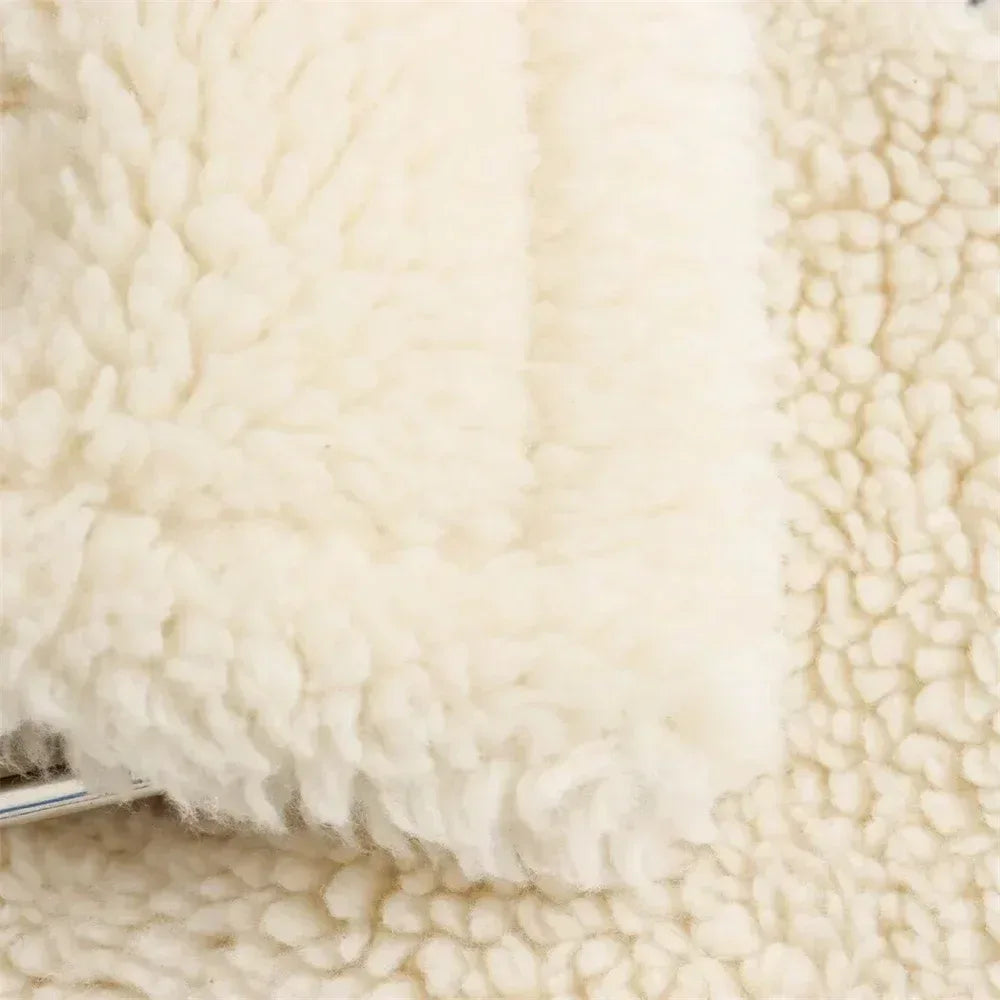 Zari Women´s Faux Fur Jacket Beige - We lovers beauty