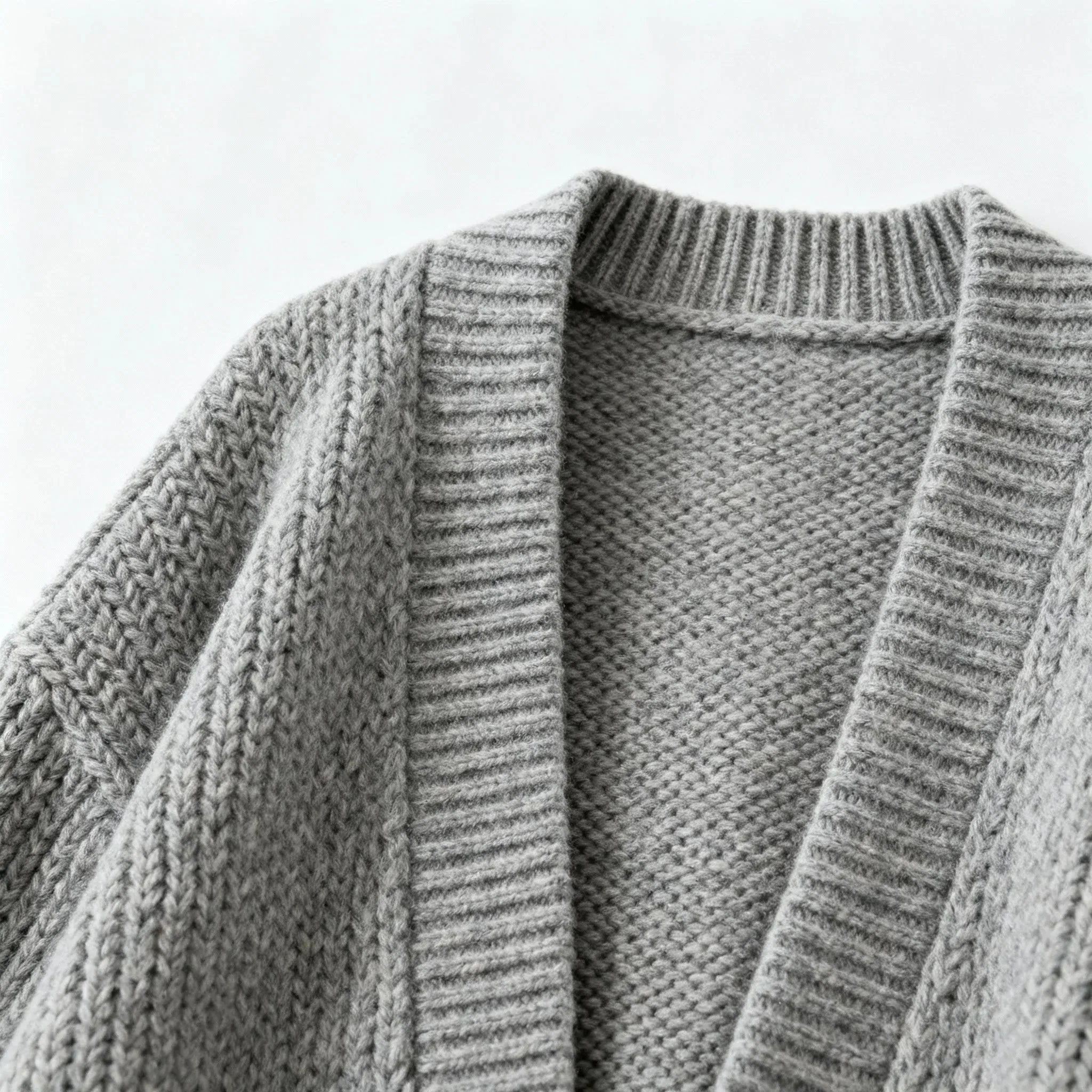Avaloh Women's Cardigan Gray - We Lovers Beauty
