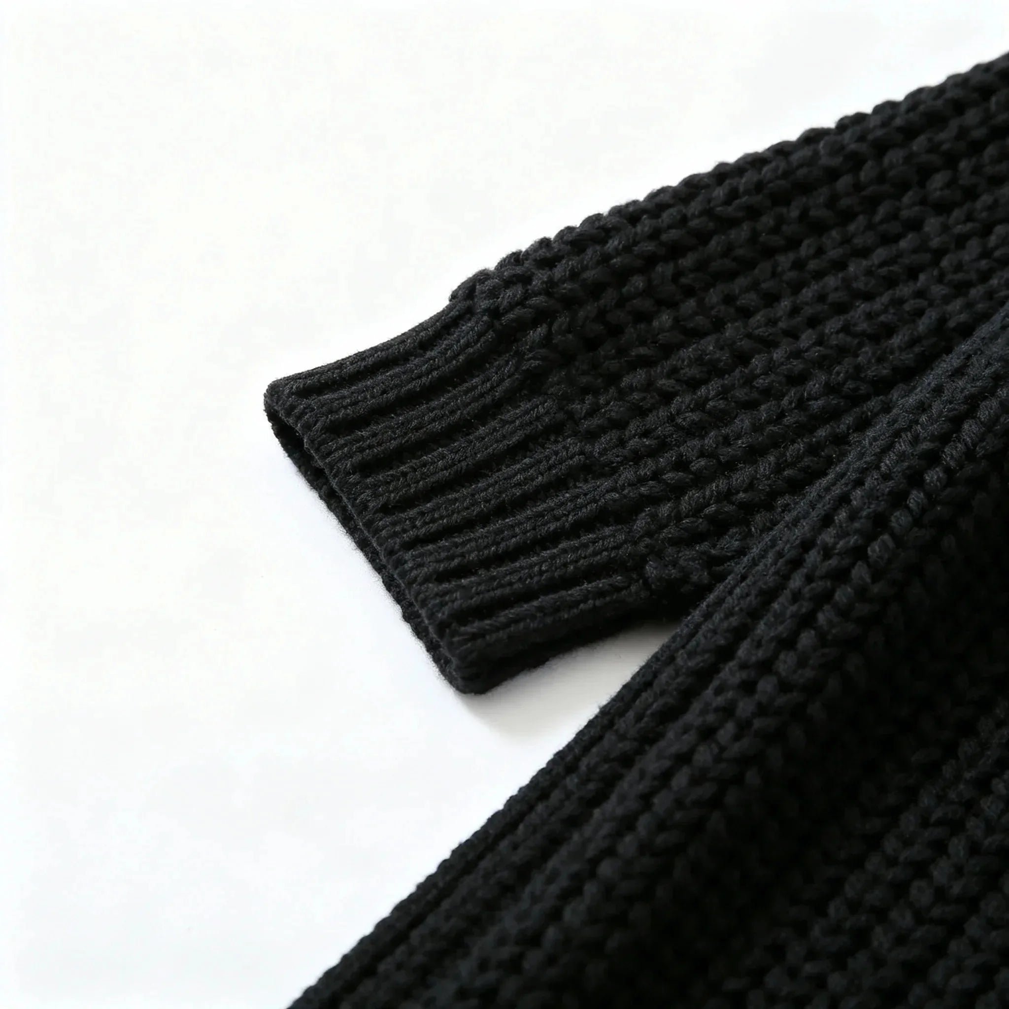 Avalon Women's Black Cardigan - We Lovers Beauty