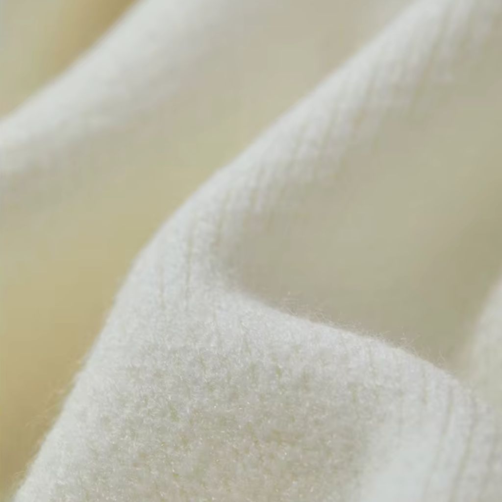 marfim-christmas-jumpers-women-white-03