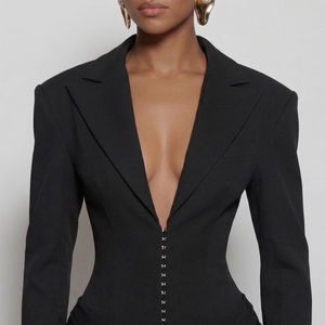 noir-mini-dress-black-03