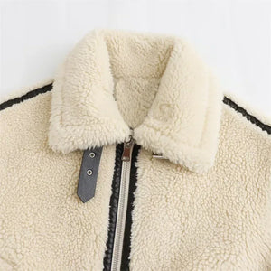 Zari Women´s Faux Fur Jacket Beige - We lovers beauty